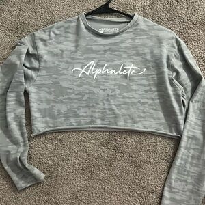 Alphalete Gray Camo Crop Top